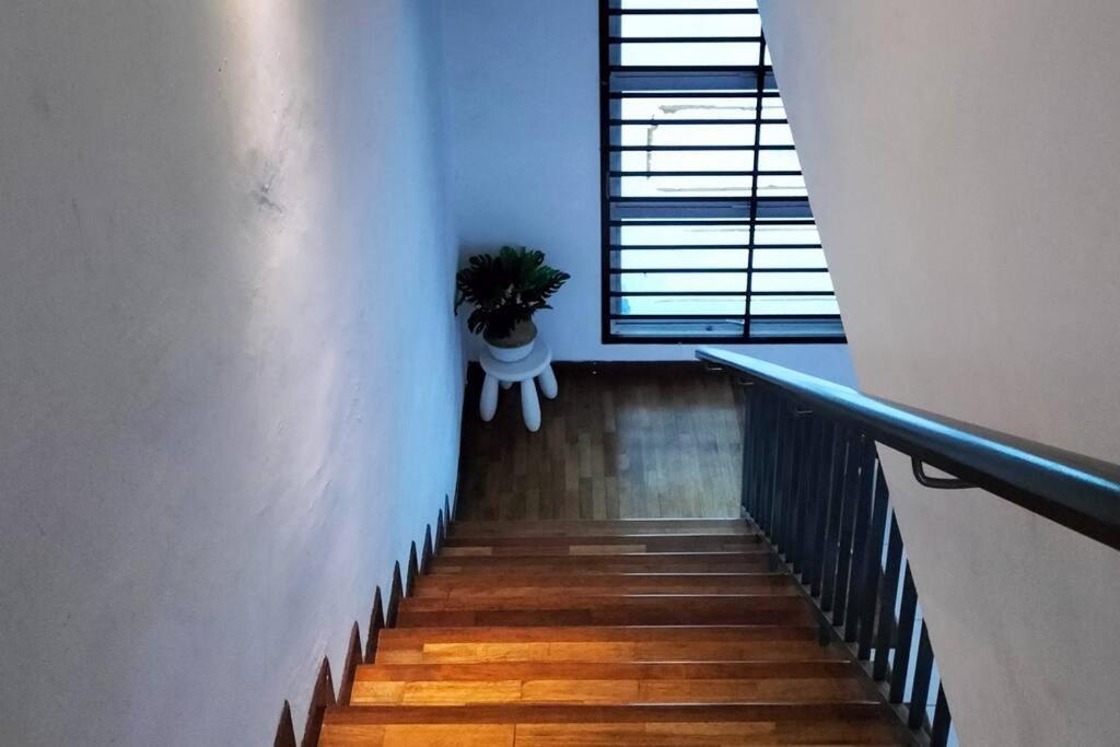 Iris 55 Corner Lot House Spacious Outdoor With Wi-Fi Johor Bahru Exterior foto